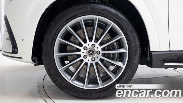 Mercedes-Benz GLE-Class 2025 — Şəkil 5/18