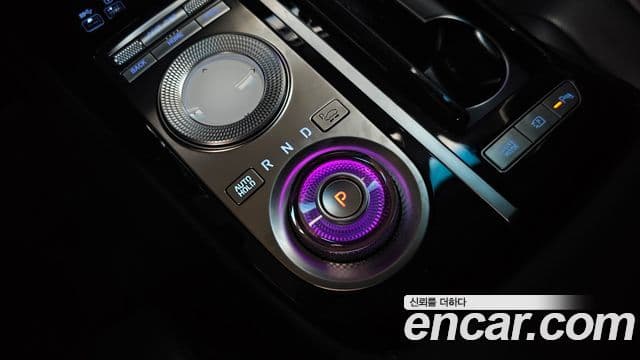 Genesis Electrified G80 2021 — фото 9 из 20