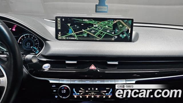 Genesis Electrified G80 2021 — ფოტო 13/20