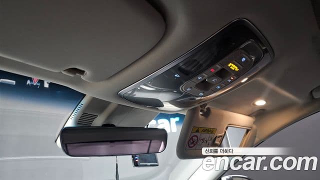 Genesis Electrified G80 2021 — ფოტო 18/20