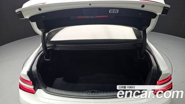 Genesis Electrified G80 2021 — ფოტო 20/20