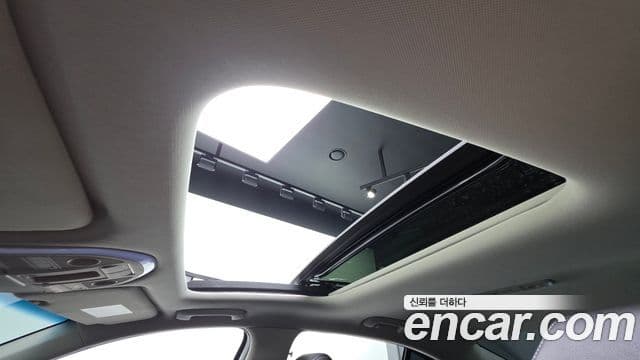 Genesis G70 2020 — Şəkil 18/31