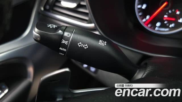 Genesis G70 2020 — Şəkil 22/31