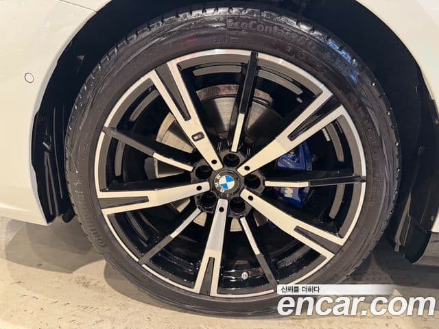 BMW 5 Series 2024 — Şəkil 4/16