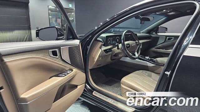 Kia K8 2021 — Şəkil 10/20