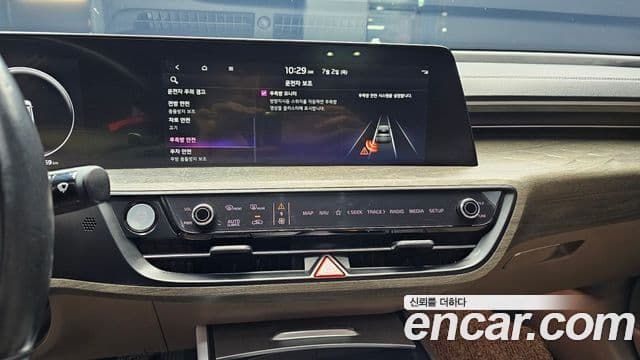 Kia K8 2021 — Şəkil 13/20