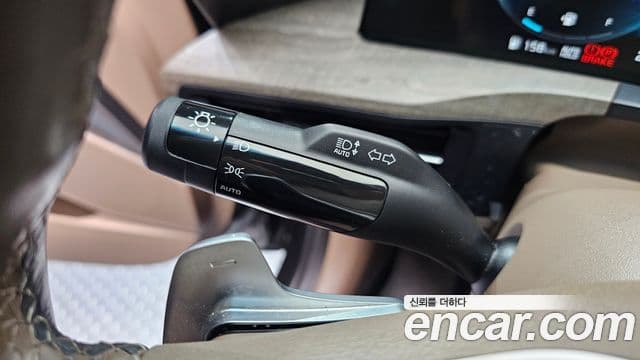 Kia K8 2021 — Şəkil 16/20