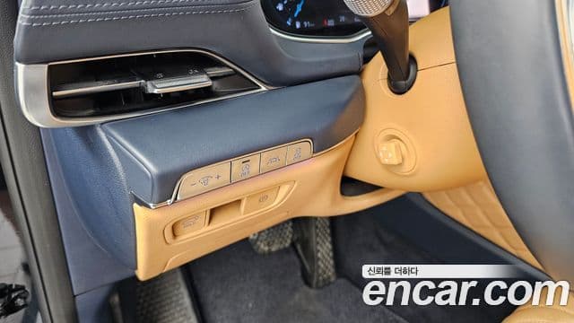 Genesis GV80 2020 — ფოტო 17/20
