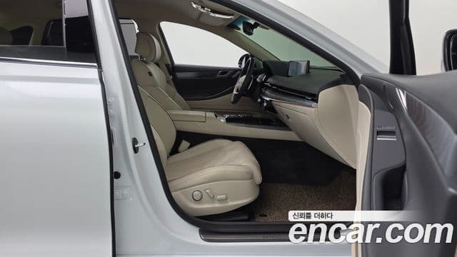 Genesis G80 2023 — Photo 26/33