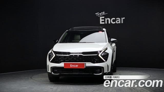 Kia Sportage 2023 — Фото 3/20