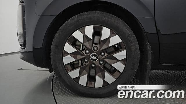 Hyundai Staria 2021 — Şəkil 5/20