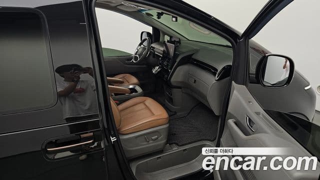 Hyundai Staria 2021 — Şəkil 11/20