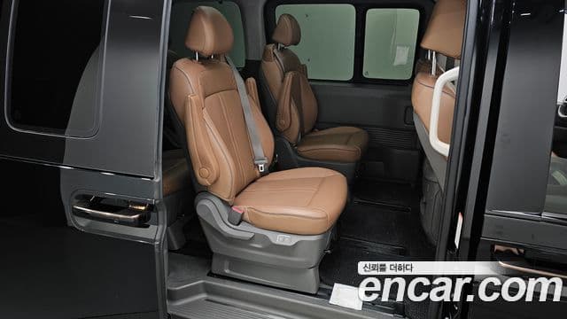 Hyundai Staria 2021 — Şəkil 12/20