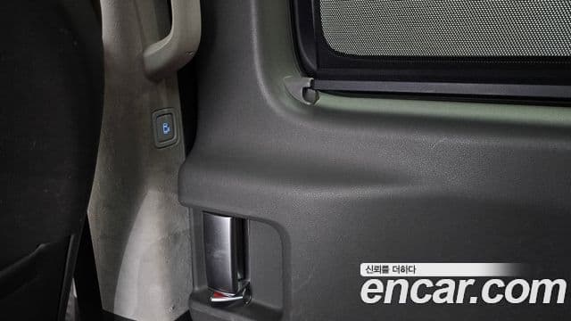 Hyundai Staria 2021 — Photo 12/36