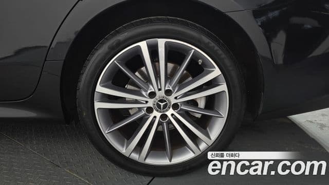 Mercedes-Benz CLS-Class 2019 — Şəkil 2/35