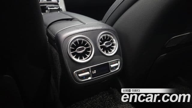Mercedes-Benz CLS-Class 2019 — Şəkil 24/35