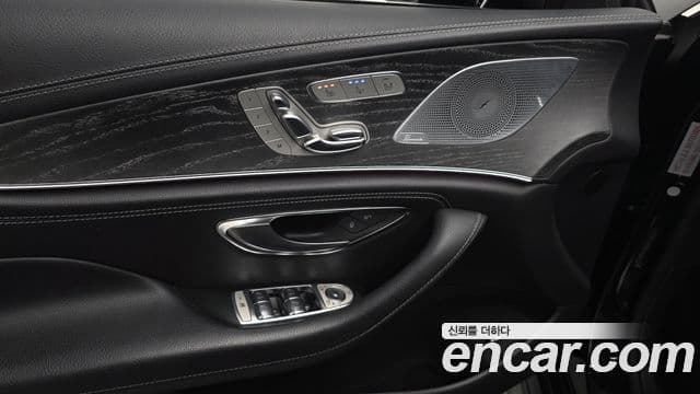 Mercedes-Benz CLS-Class 2019 — Şəkil 23/35