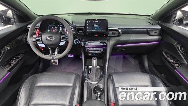 Hyundai Veloster 2021 — ფოტო 7/20