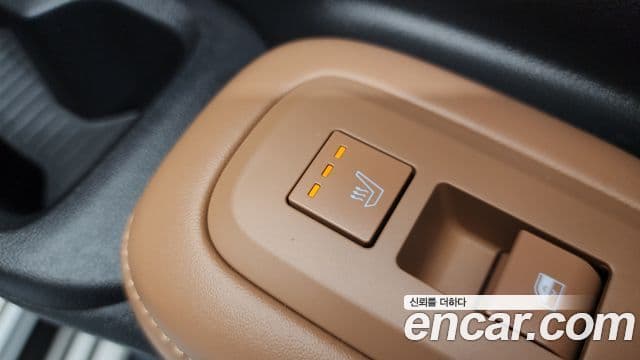 Hyundai Santa Fe 2024 — Şəkil 19/20