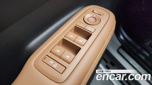 Hyundai Santa Fe 2024 — Şəkil 10/36