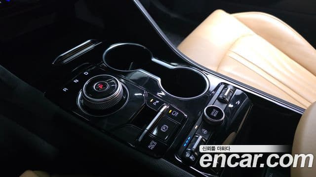 Kia K5 2020 — Şəkil 9/20
