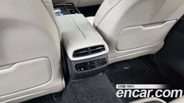 Genesis G80 2020 — Photo 2/36