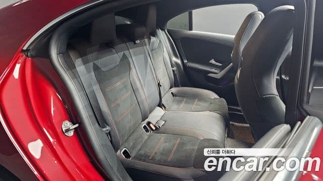 Mercedes-Benz CLA-Class 2021 — Фото 11/20
