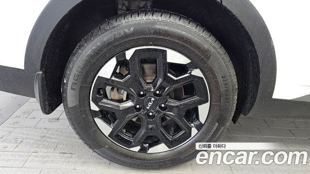 Kia Sorento 2023 — Şəkil 5/20