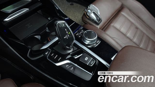 BMW X3 2019 — Şəkil 9/20