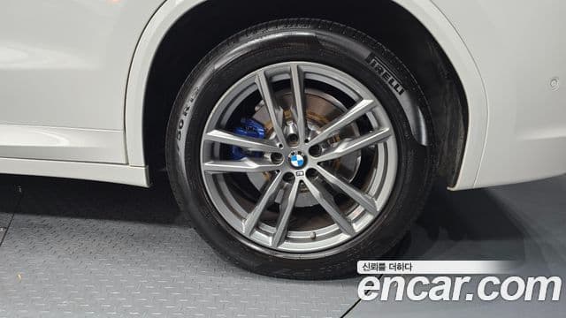 BMW X3 2019 — Photo 24/31