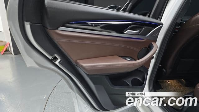 BMW X3 2019 — Photo 11/31