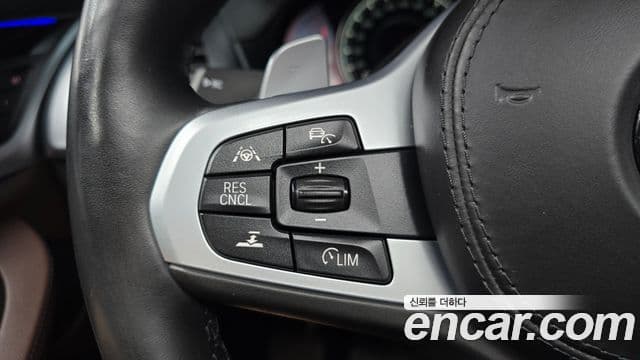 BMW X3 2019 — Photo 17/31