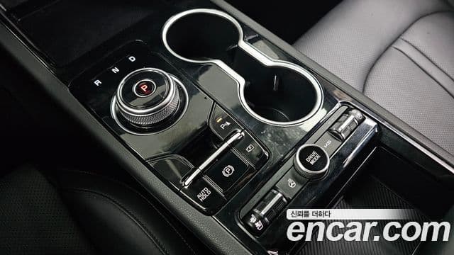 Kia K5 2025 — ფოტო 9/20