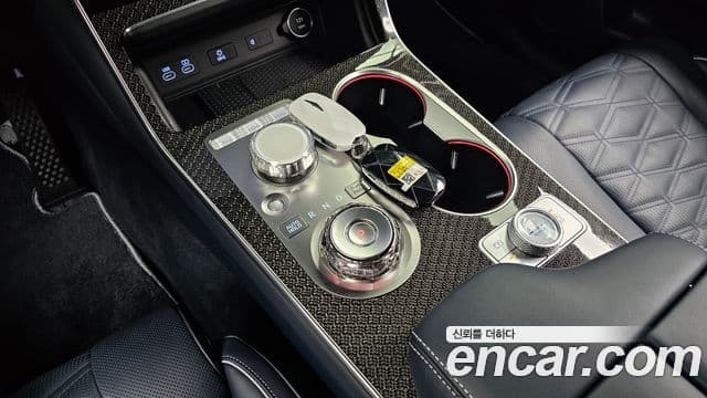 Genesis GV80 Coupe 2024 — фото 9 из 20