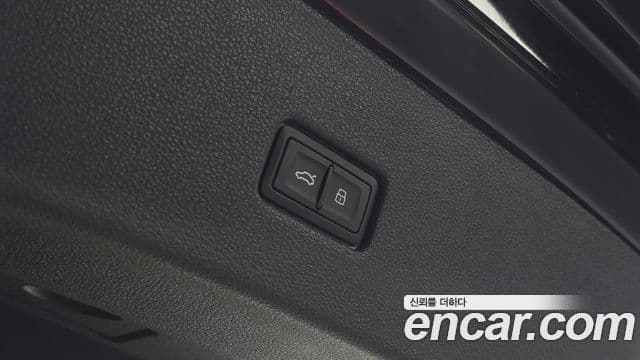 Audi Q7 2026 — ფოტო 18/20