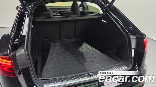 Audi Q8 2026 — Photo 13/31
