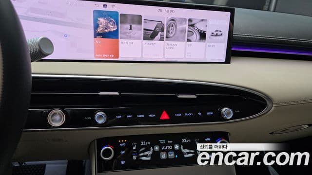 Genesis GV70 2025 — Şəkil 14/20