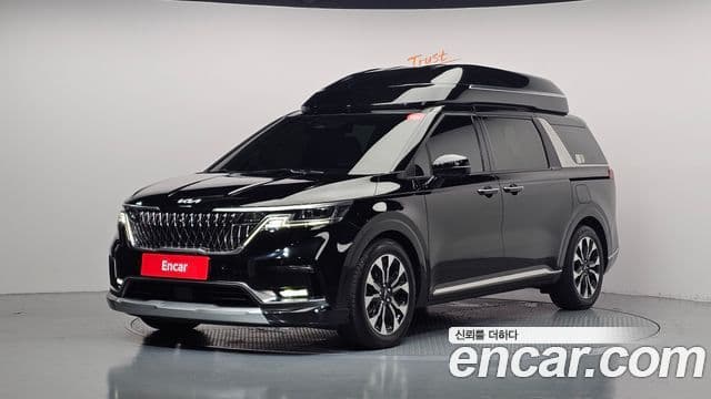 Kia Carnival 2022 — ფოტო 1/20