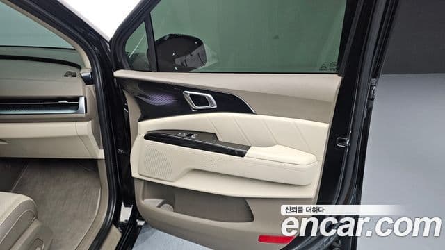 Kia Carnival 2022 — Photo 10/30