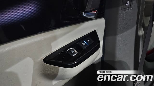 Kia Carnival 2022 — Photo 12/30