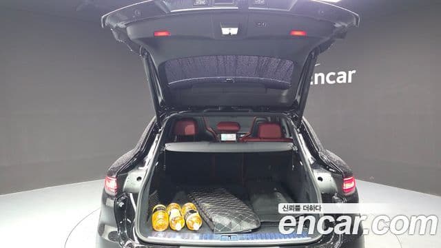 Porsche Cayenne 2023 — Photo 20/20