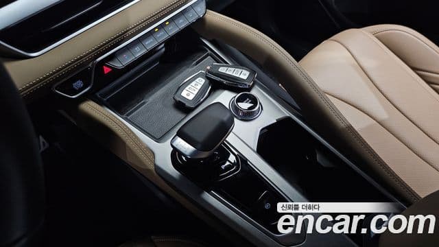 Renault Samsung Grand Koleos 2025 — Photo 14/36
