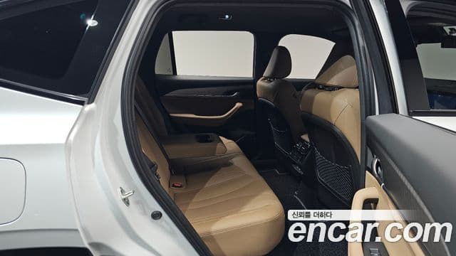 Renault Samsung Grand Koleos 2025 — Photo 36/36