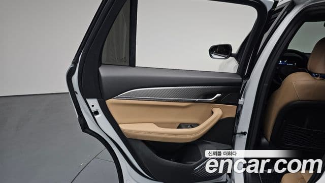 Renault Samsung Grand Koleos 2025 — Photo 26/36