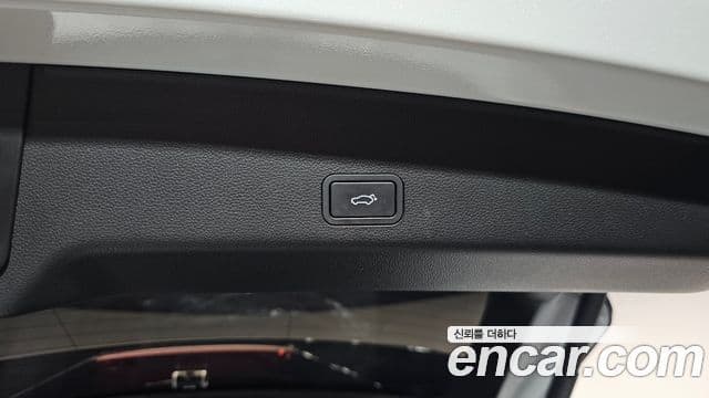 Renault Samsung Grand Koleos 2025 — Photo 6/36