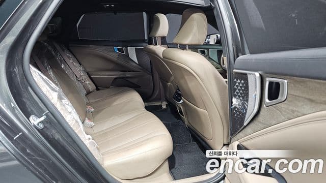 Kia K8 2022 — Şəkil 12/20