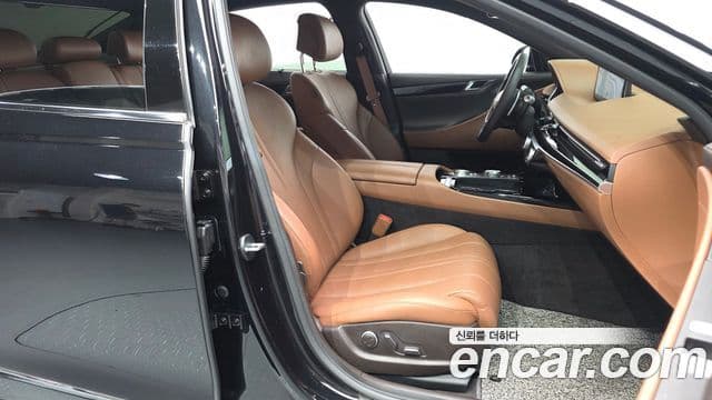 Genesis Electrified G80 2023 — Şəkil 11/20