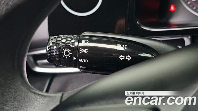 Hyundai The New Avante Hybrid 2022 — ფოტო 17/30