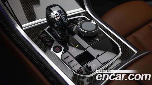 BMW 8 Series 2024 — ფოტო 7/20