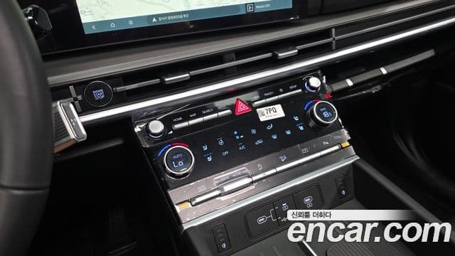 Hyundai Santa Fe 2025 — Şəkil 17/20